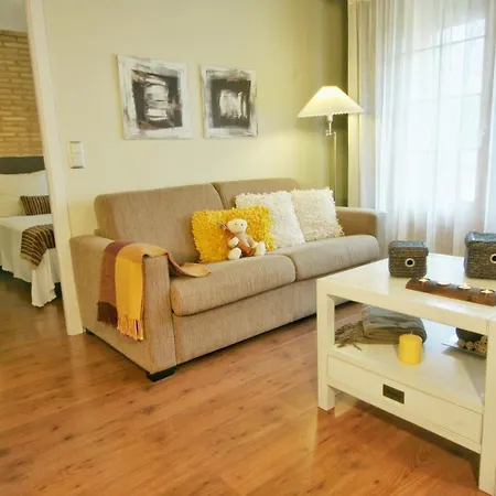 Apartamentos Uncastillo Exterior photo